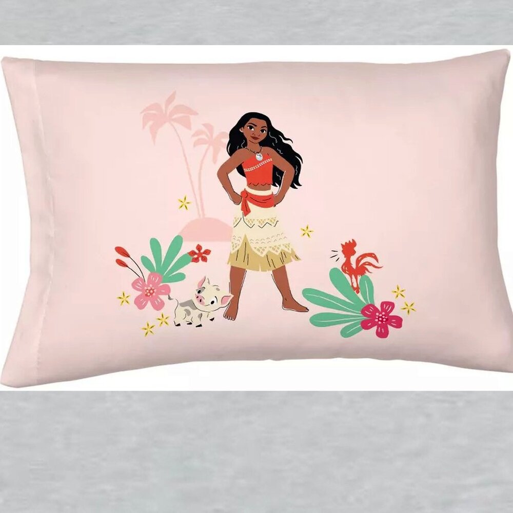 Disney Moana Reversible Pillowcase Measures 20 x 30 inches
